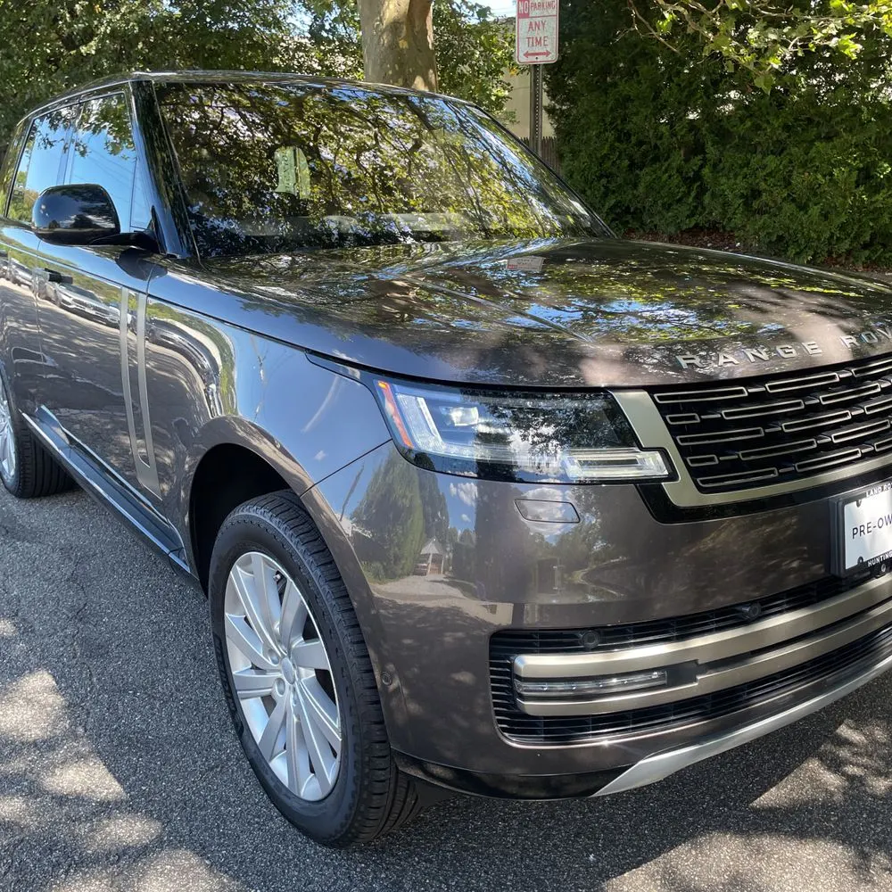 2023 Land Rover Range Rover SE