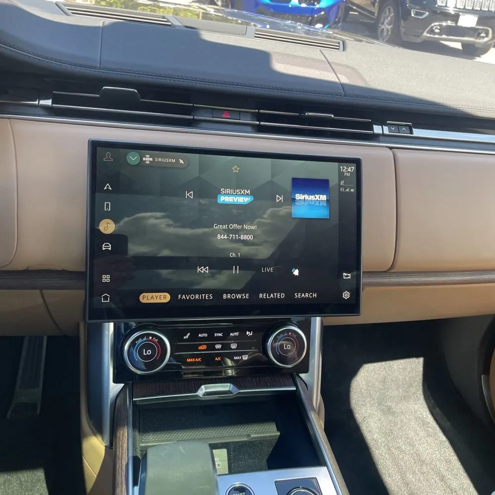 2023 Land Rover Range Rover SE