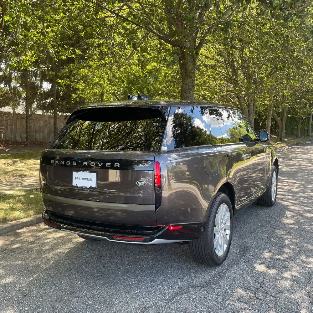 2023 Land Rover Range Rover SE