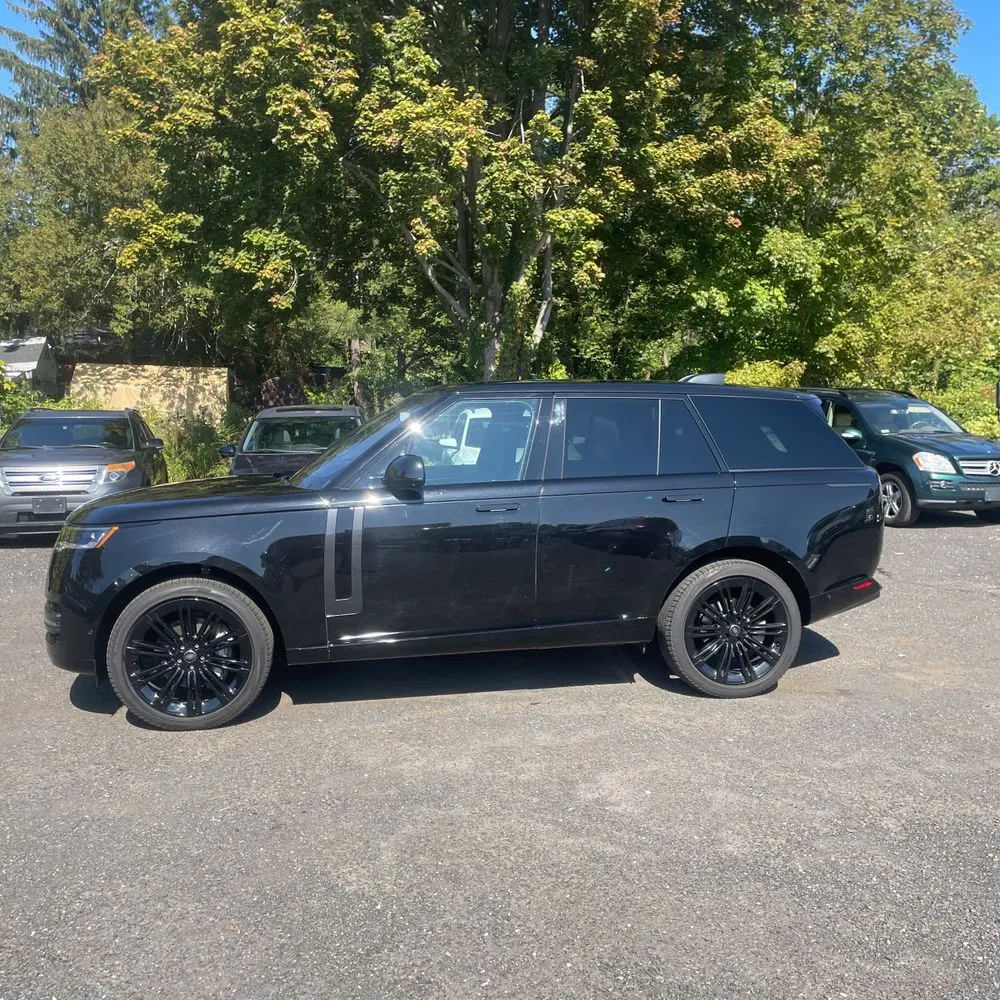 2023 Land Rover Range Rover SE