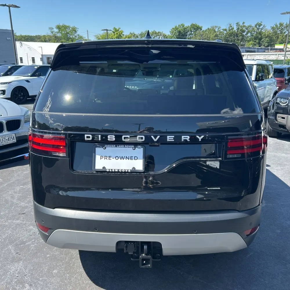 2025 Land Rover Discovery S P300