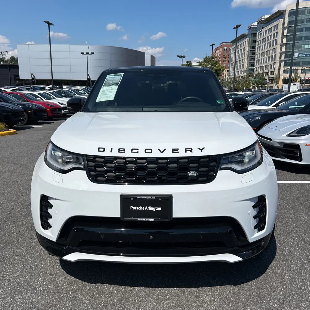 2024 Land Rover Discovery Dynamic SE P300