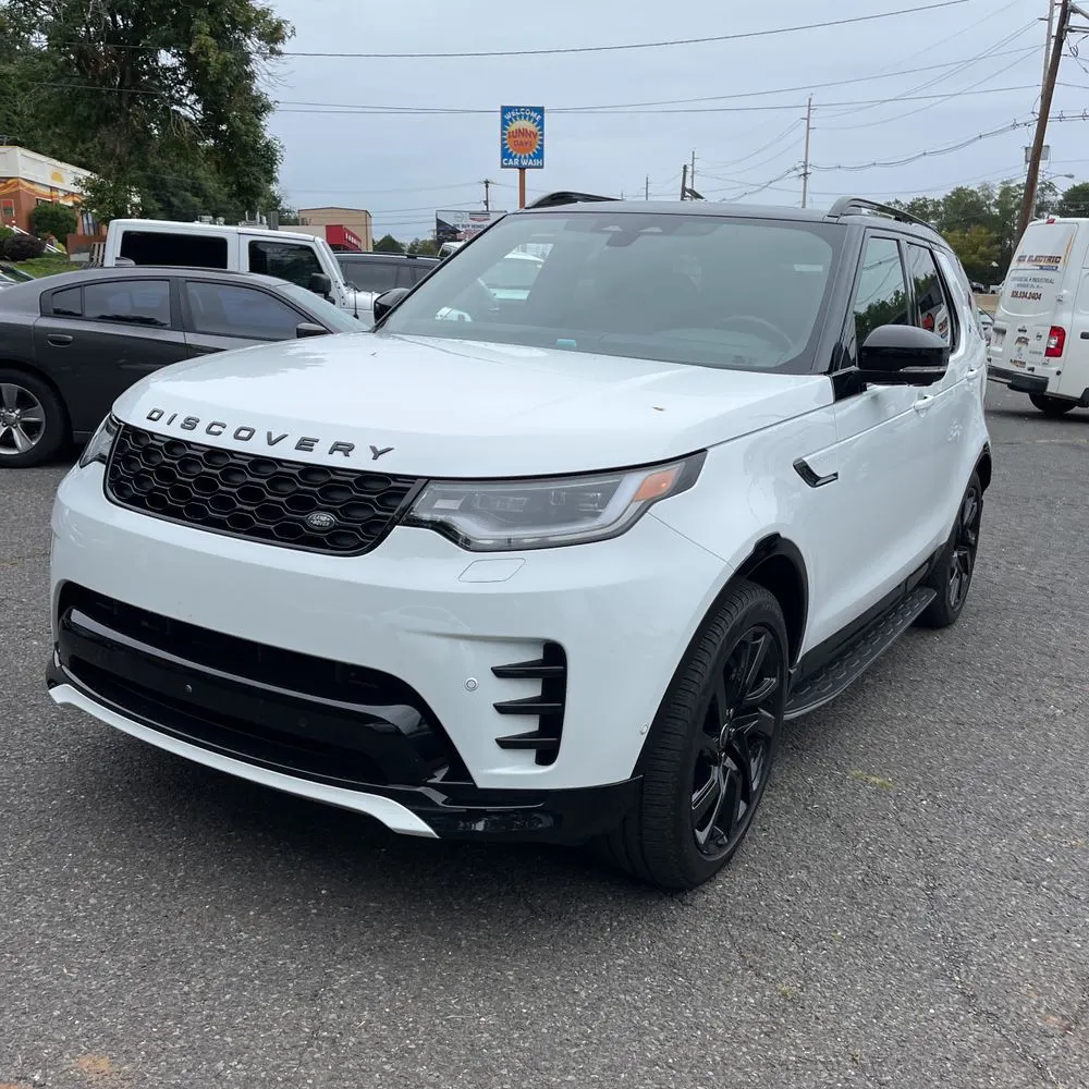 2024 Land Rover Discovery Dynamic SE P360