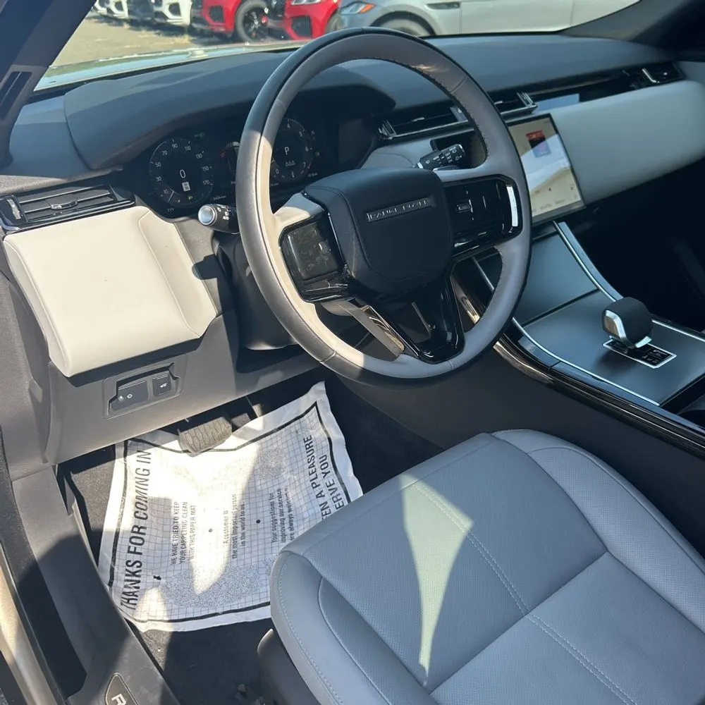 2026 Land Rover Velar  P250