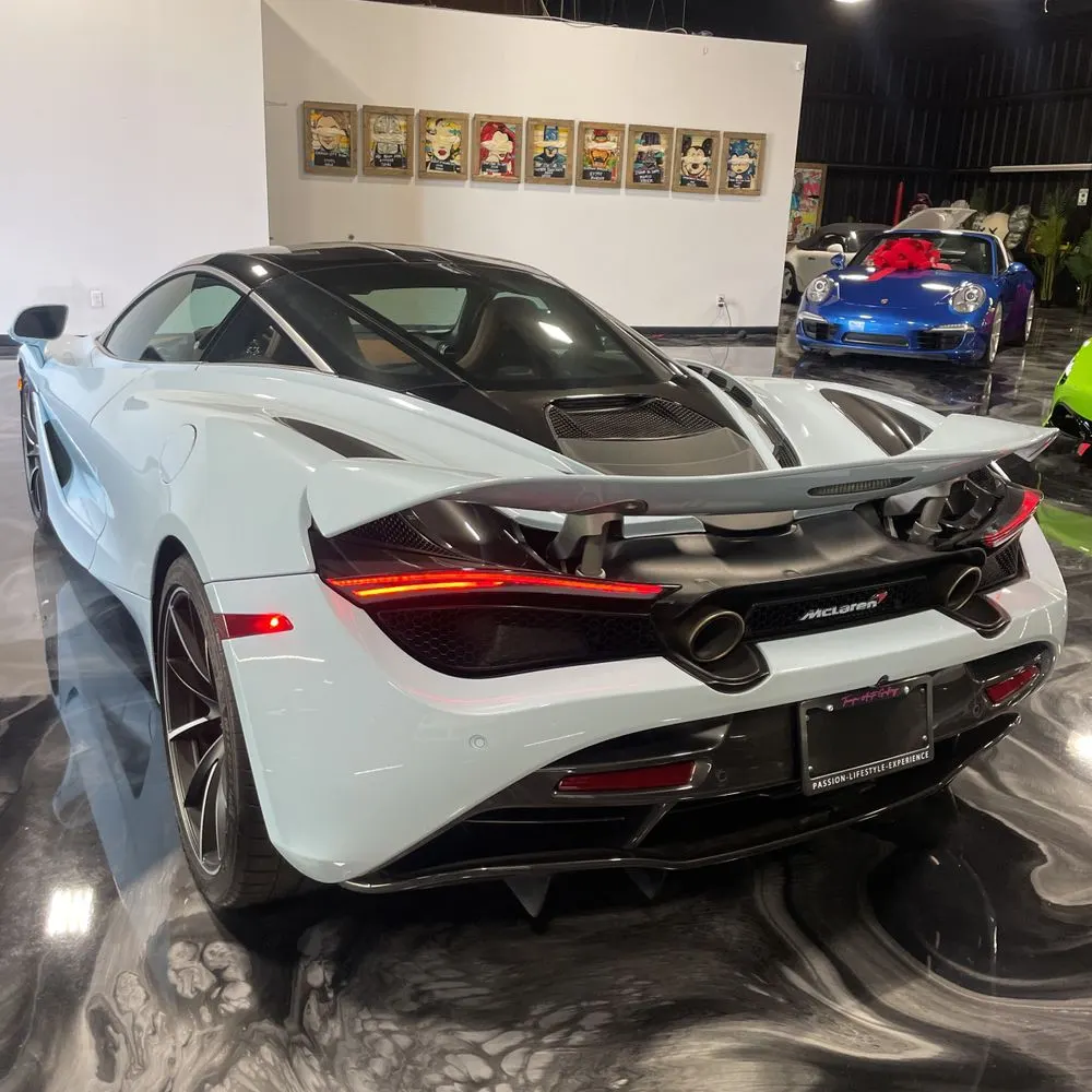 2018 McLaren 720S Base