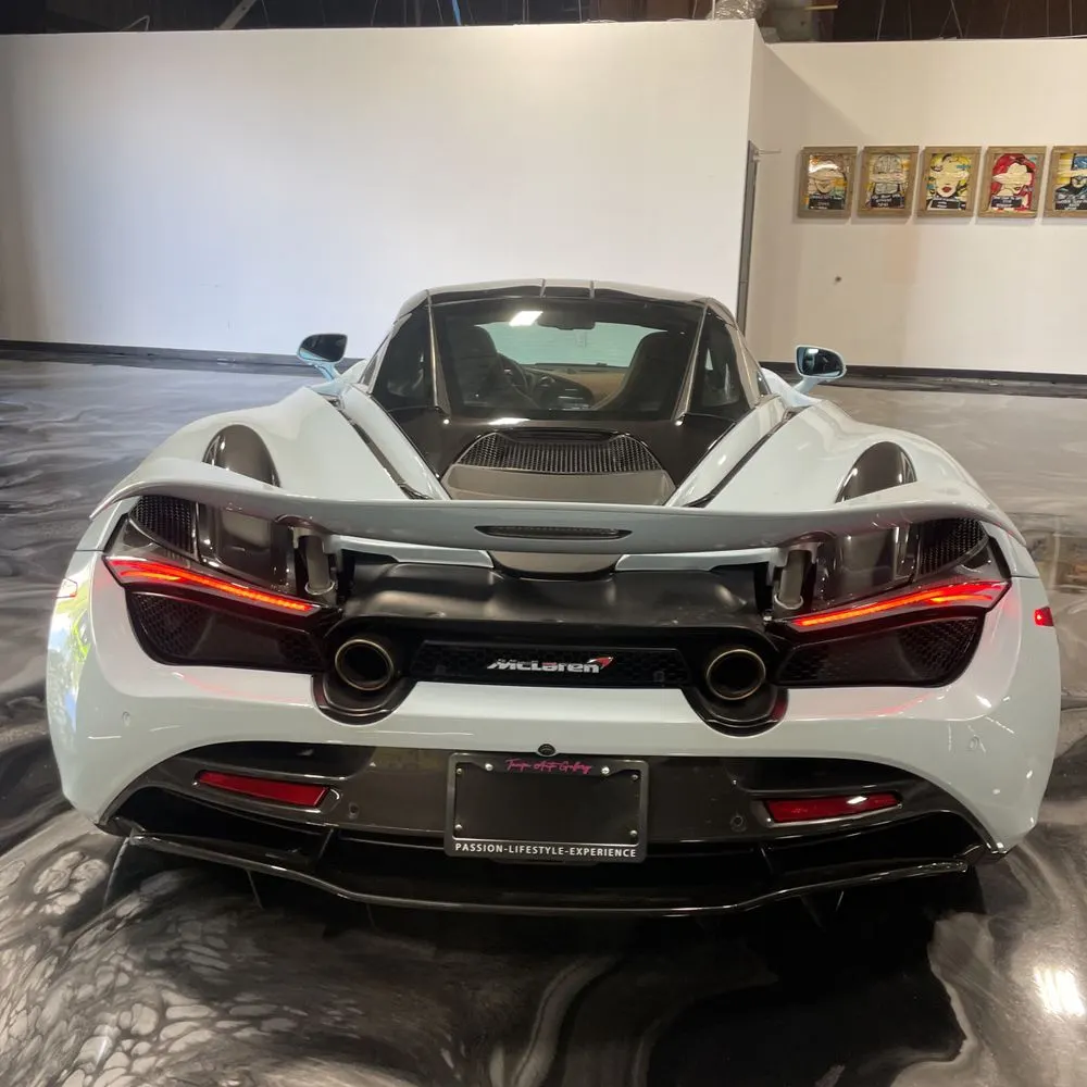 2018 McLaren 720S Base