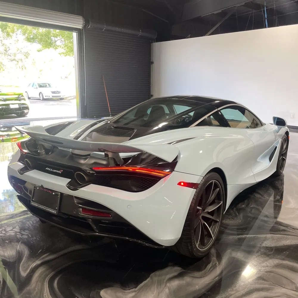 2018 McLaren 720S Base