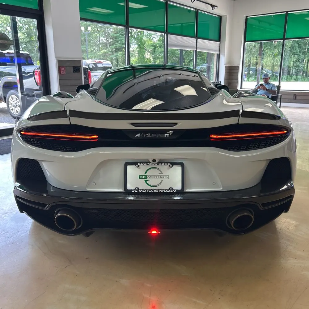 2022 McLaren GT Base 2D Coupe