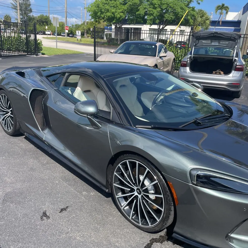 2020 Mclaren GT Base