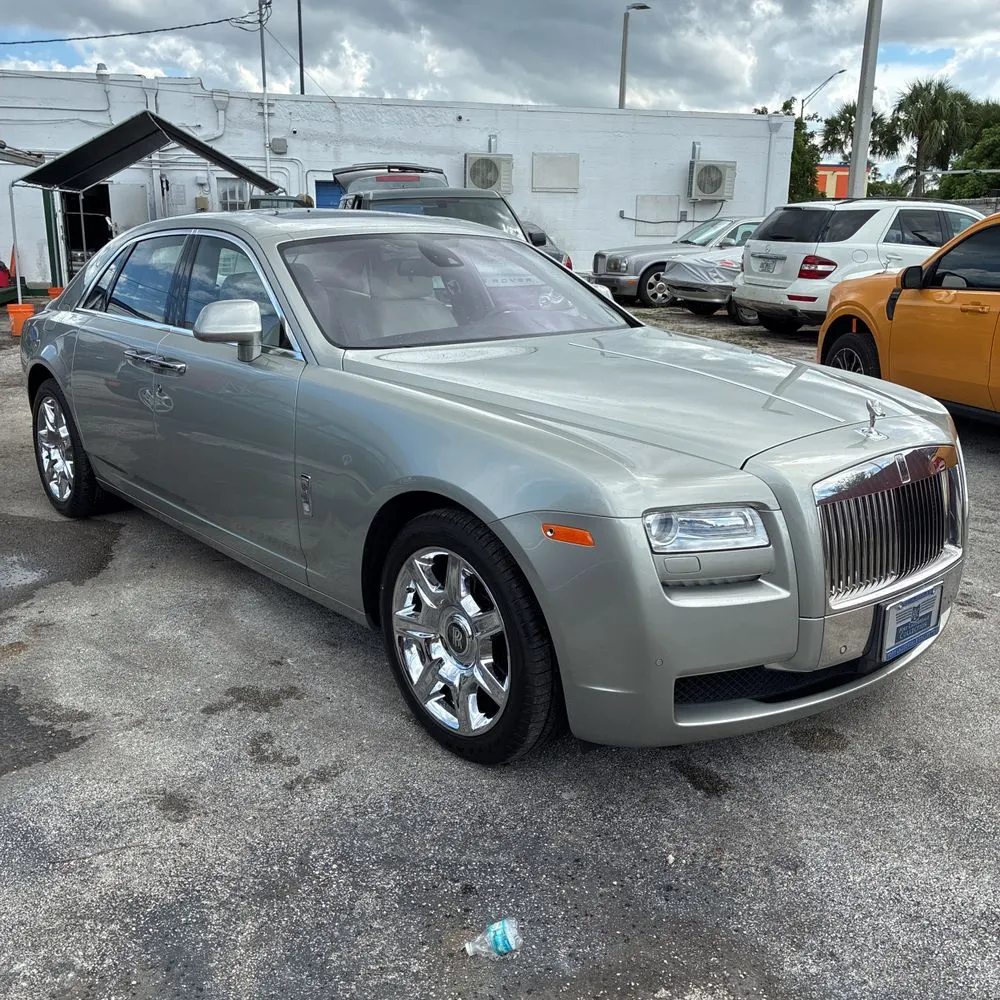 2012 Rolls Royce Ghost Base