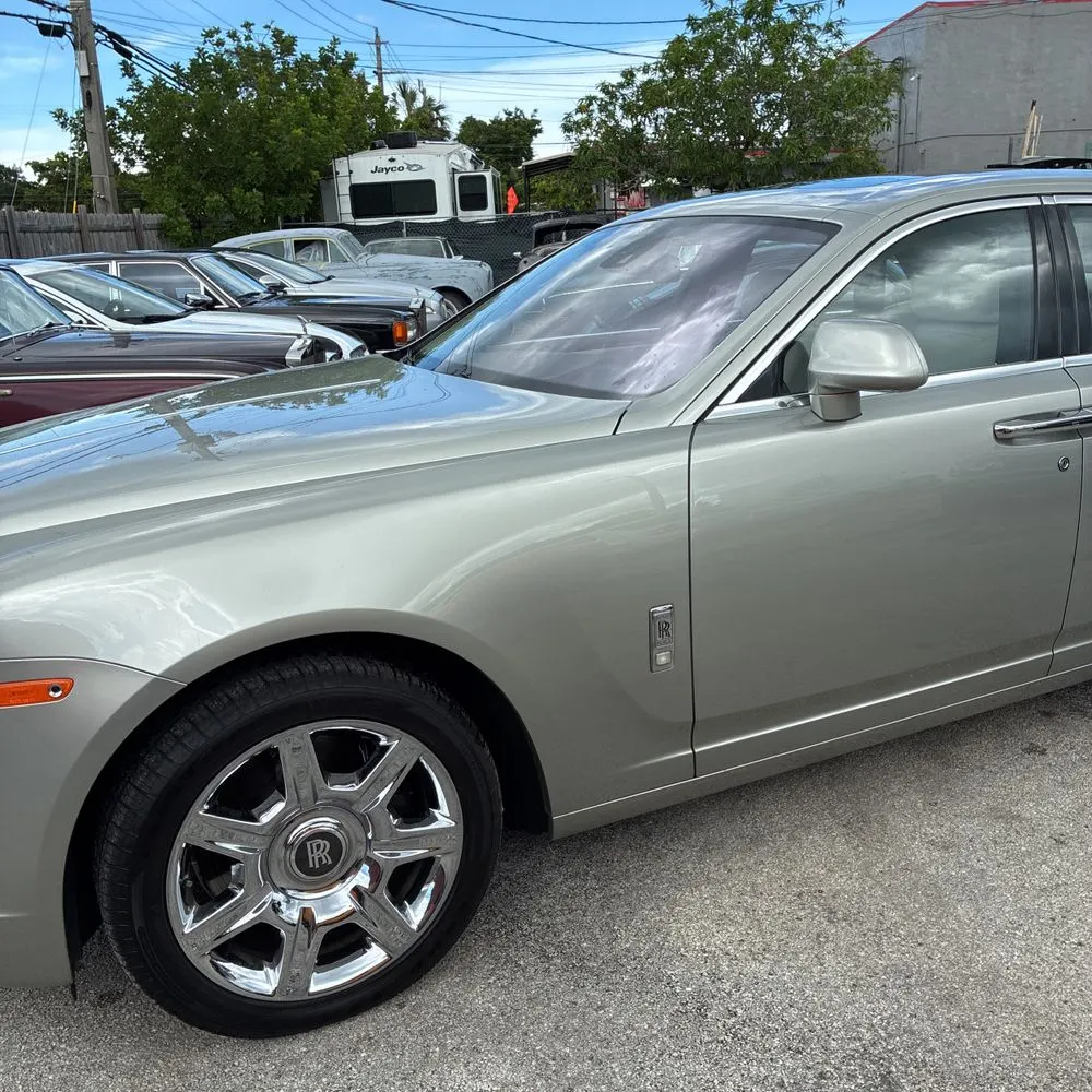 2012 Rolls Royce Ghost Base