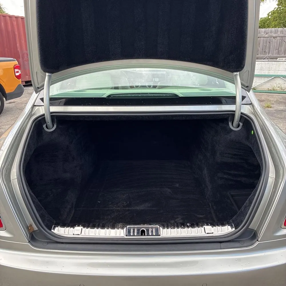 2012 Rolls Royce Ghost Base