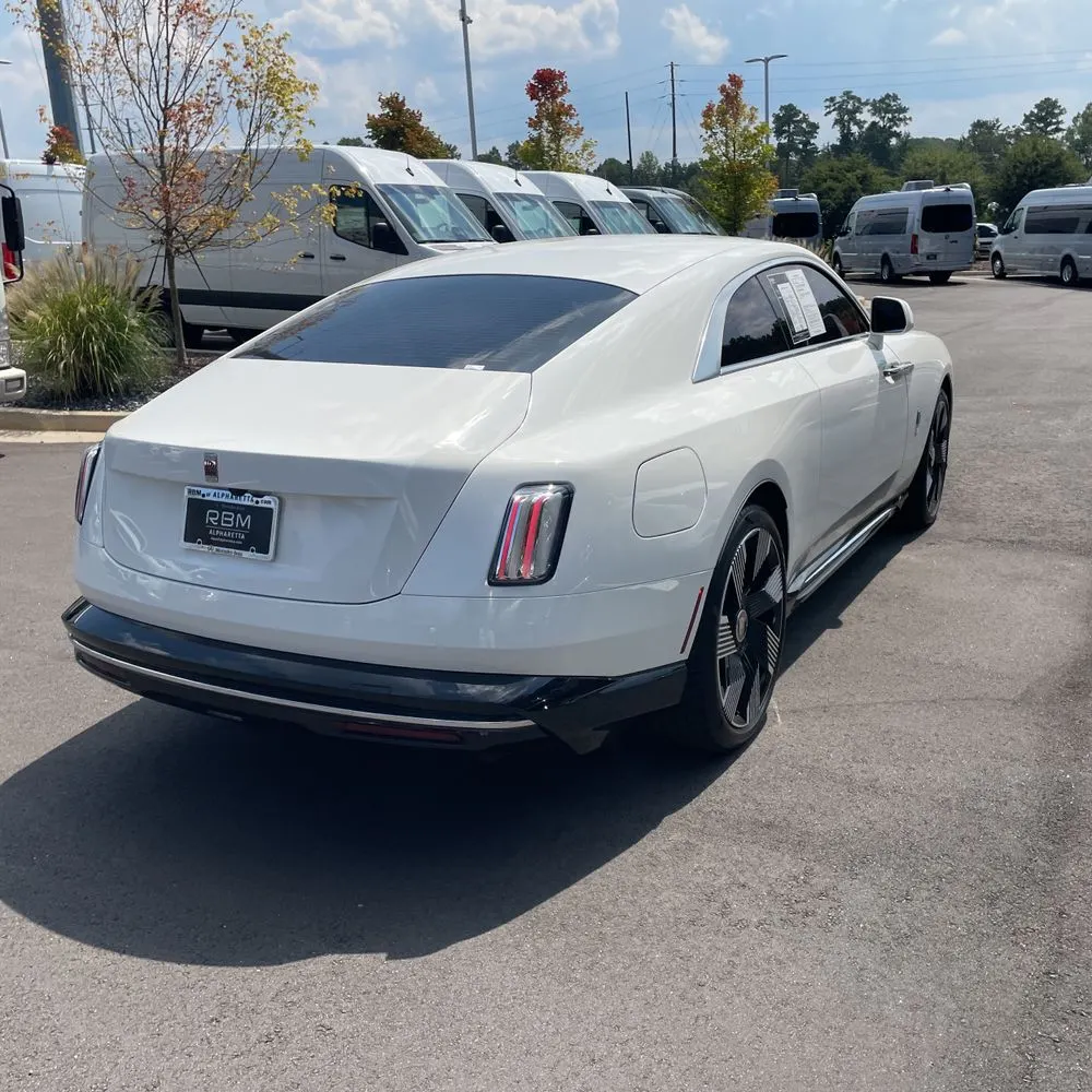 2024 Rolls-Royce Spectre Base