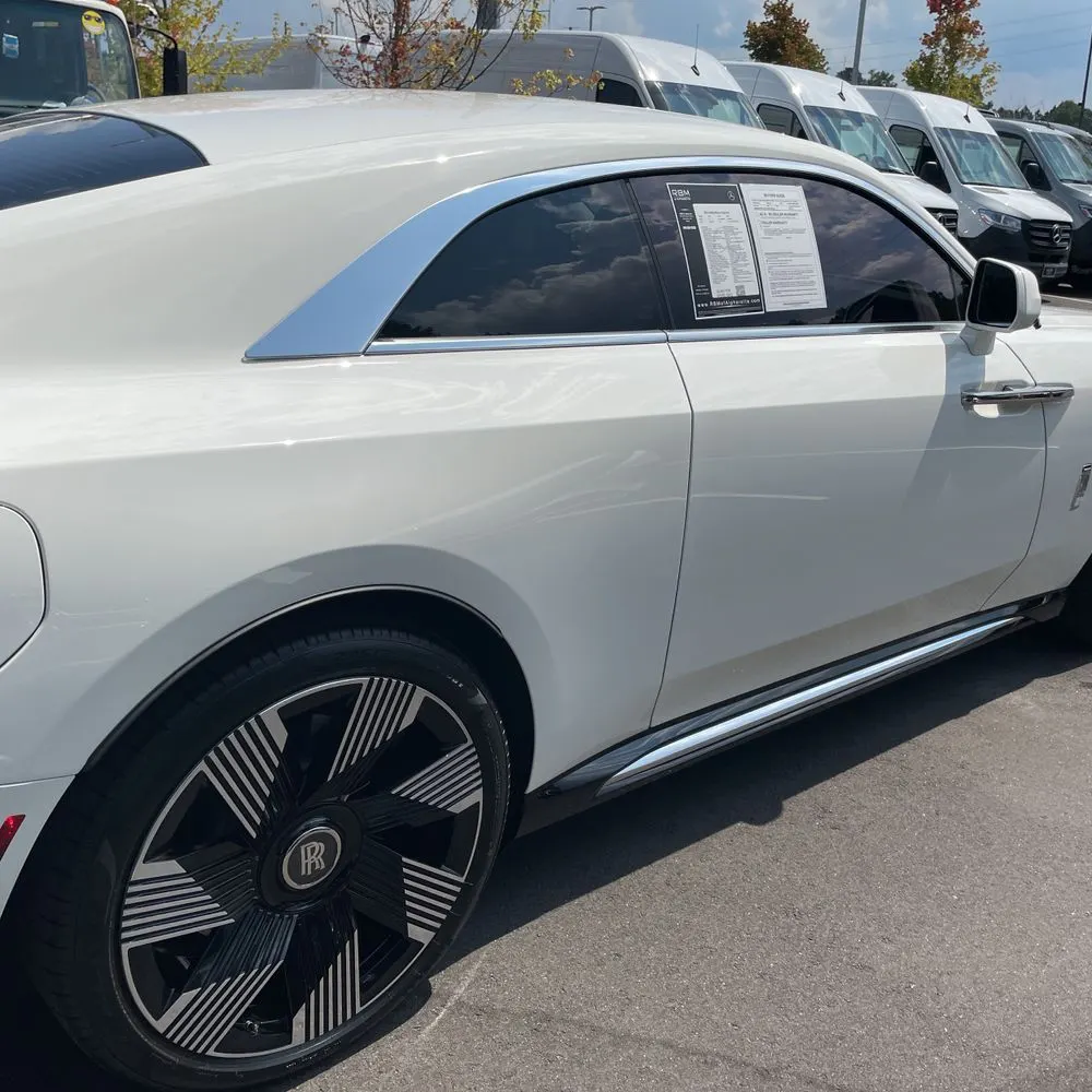 2024 Rolls-Royce Spectre Base
