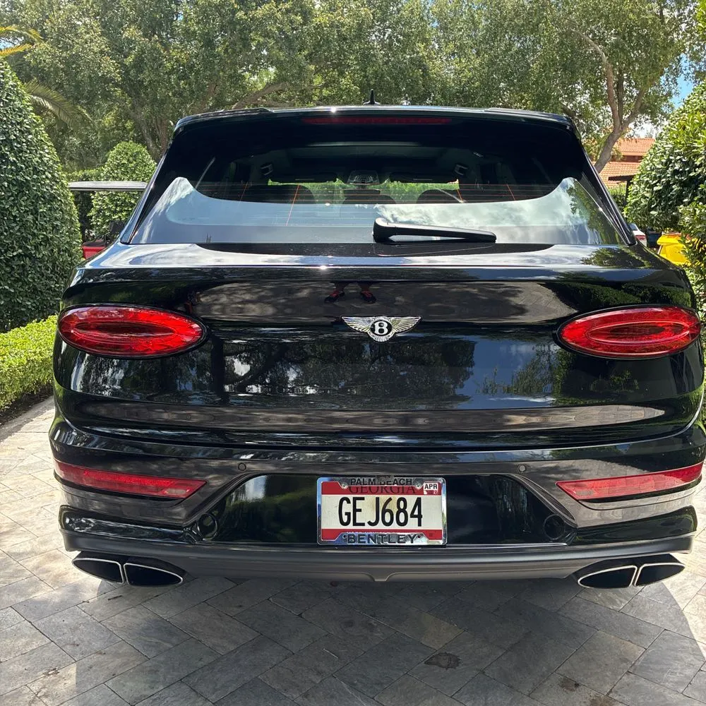 2023 Bentley Bentayga Base