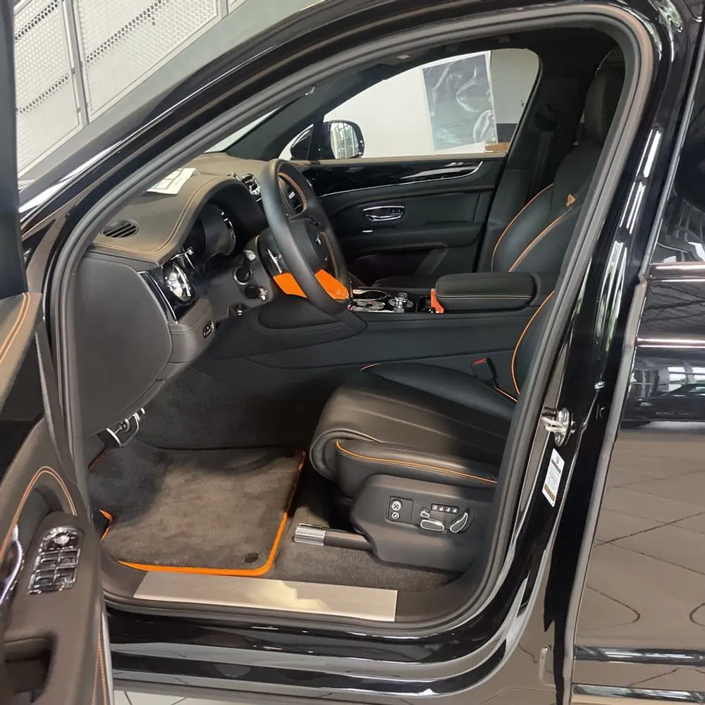 2024 Bentley Bentayga Base