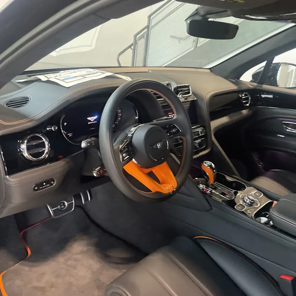 2024 Bentley Bentayga Base