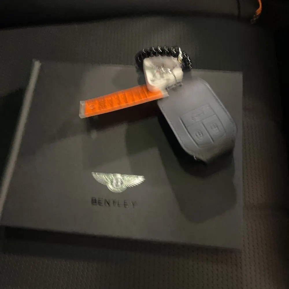 2024 Bentley Bentayga Base