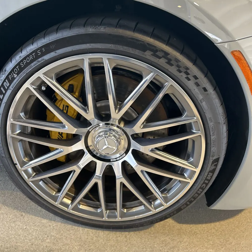2024 Mercedes-Benz AMG GT 55