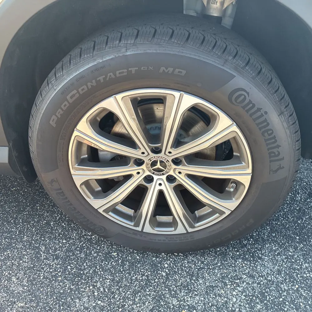 2025 Mercedes-Benz GLC GLC 300 4MATIC