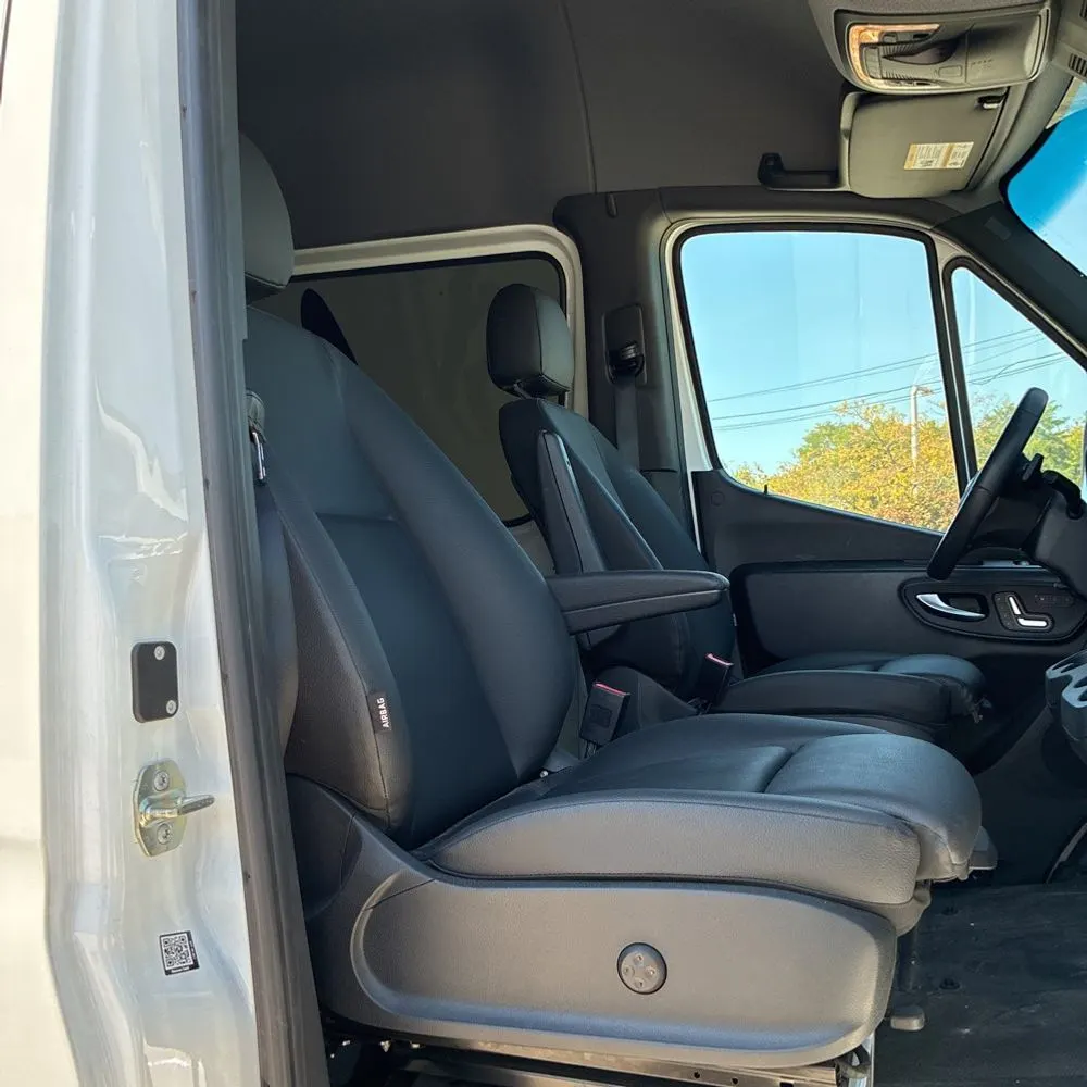 2023 Mercedes-Benz Sprinter 2500
