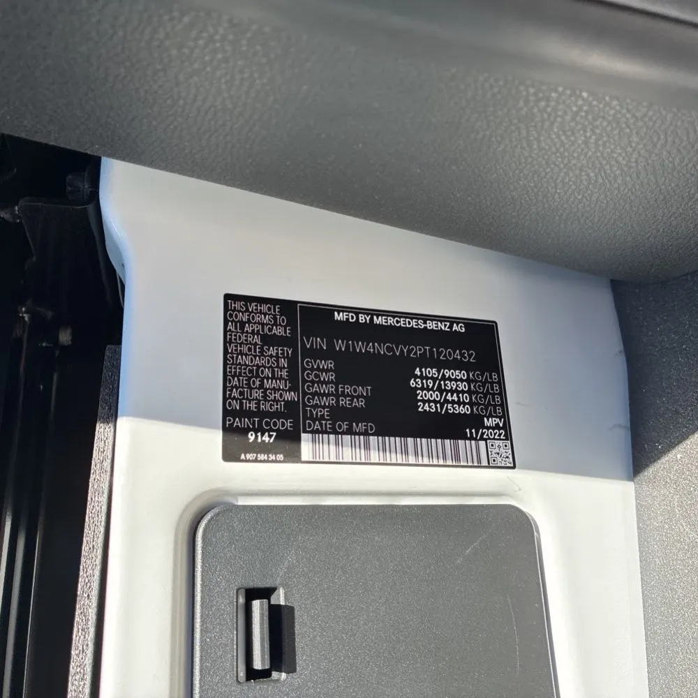 2023 Mercedes-Benz Sprinter 2500
