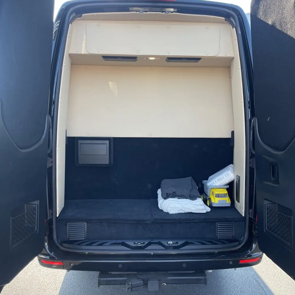 2023 Mercedes-Benz Sprinter 3500 High Roof XD