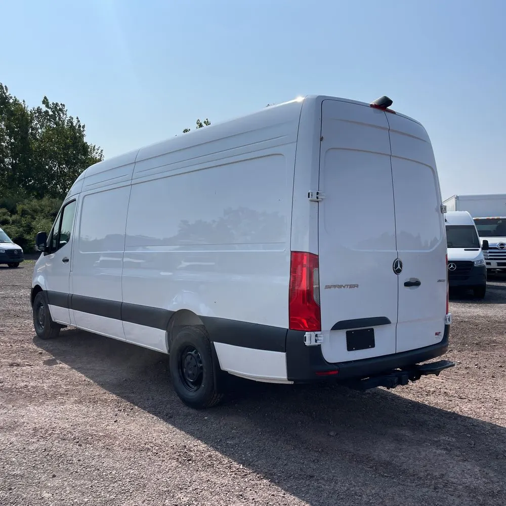 2025 Mercedes-Benz Sprinter 2500