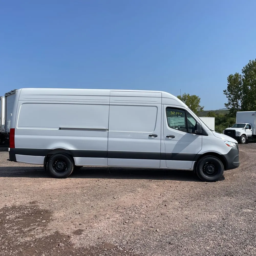 2025 Mercedes-Benz Sprinter 2500