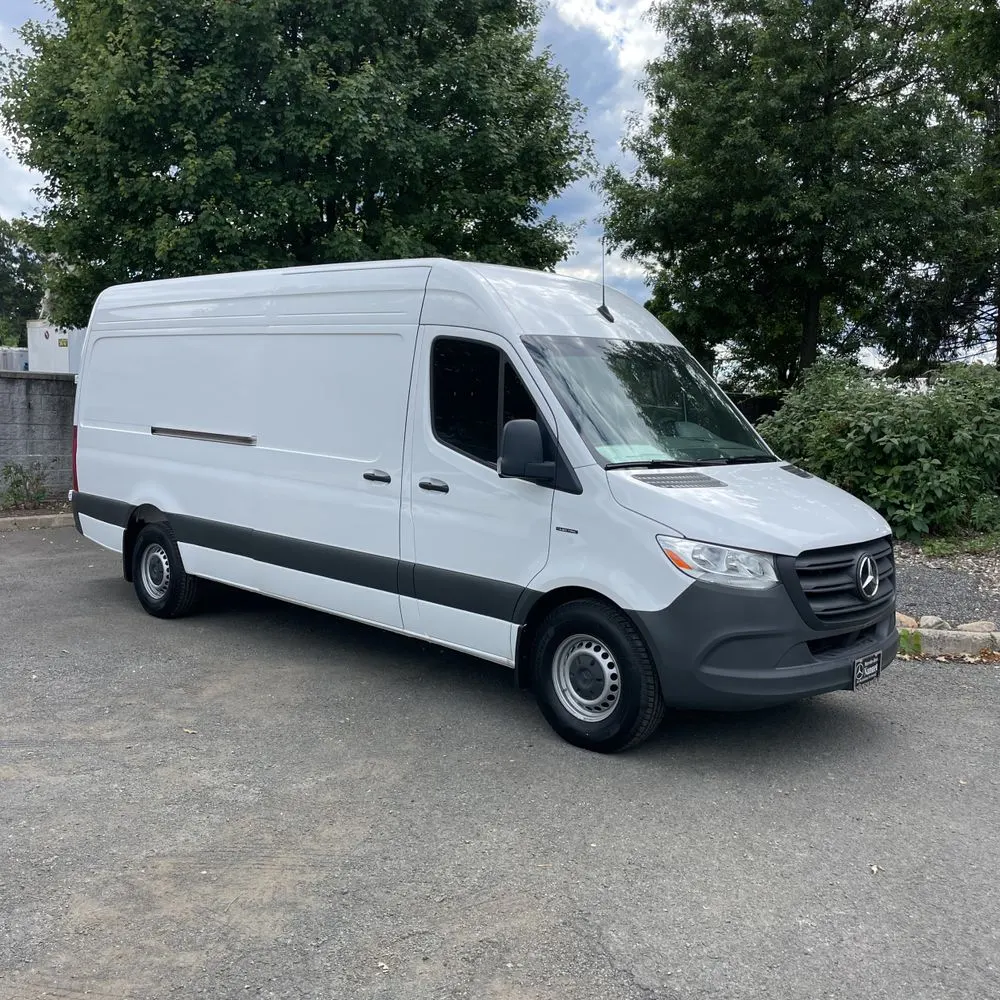 2024 Mercedes-Benz eSprinter 2500