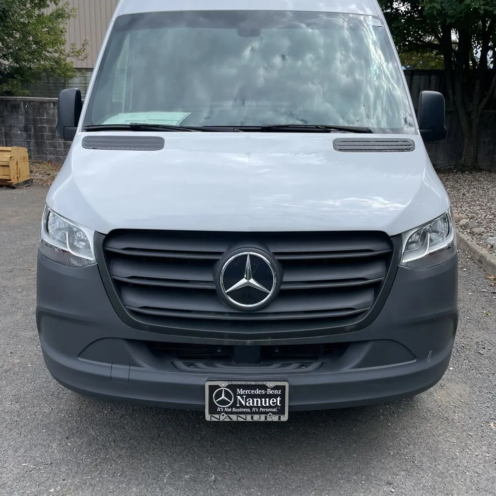2024 Mercedes-Benz eSprinter 2500