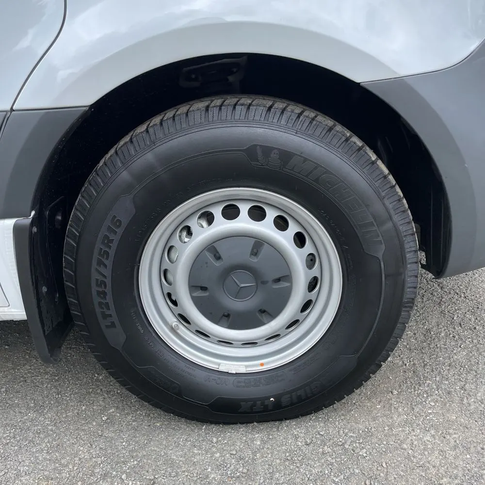 2024 Mercedes-Benz eSprinter 2500