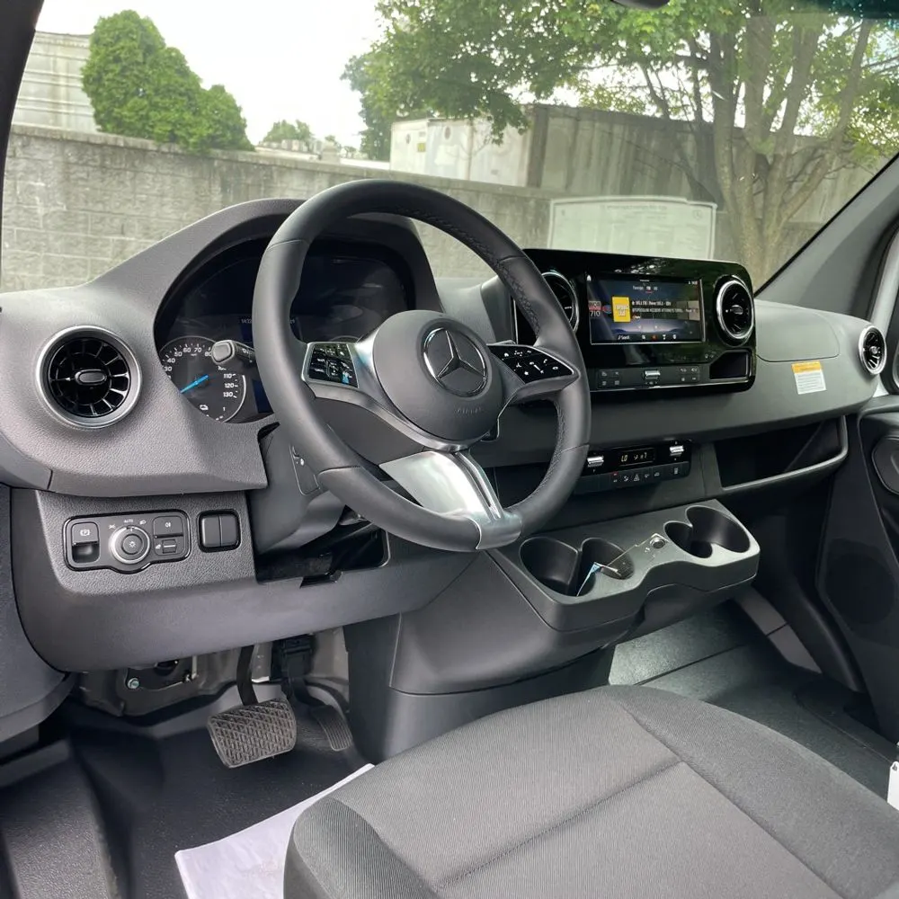 2024 Mercedes-Benz eSprinter 2500
