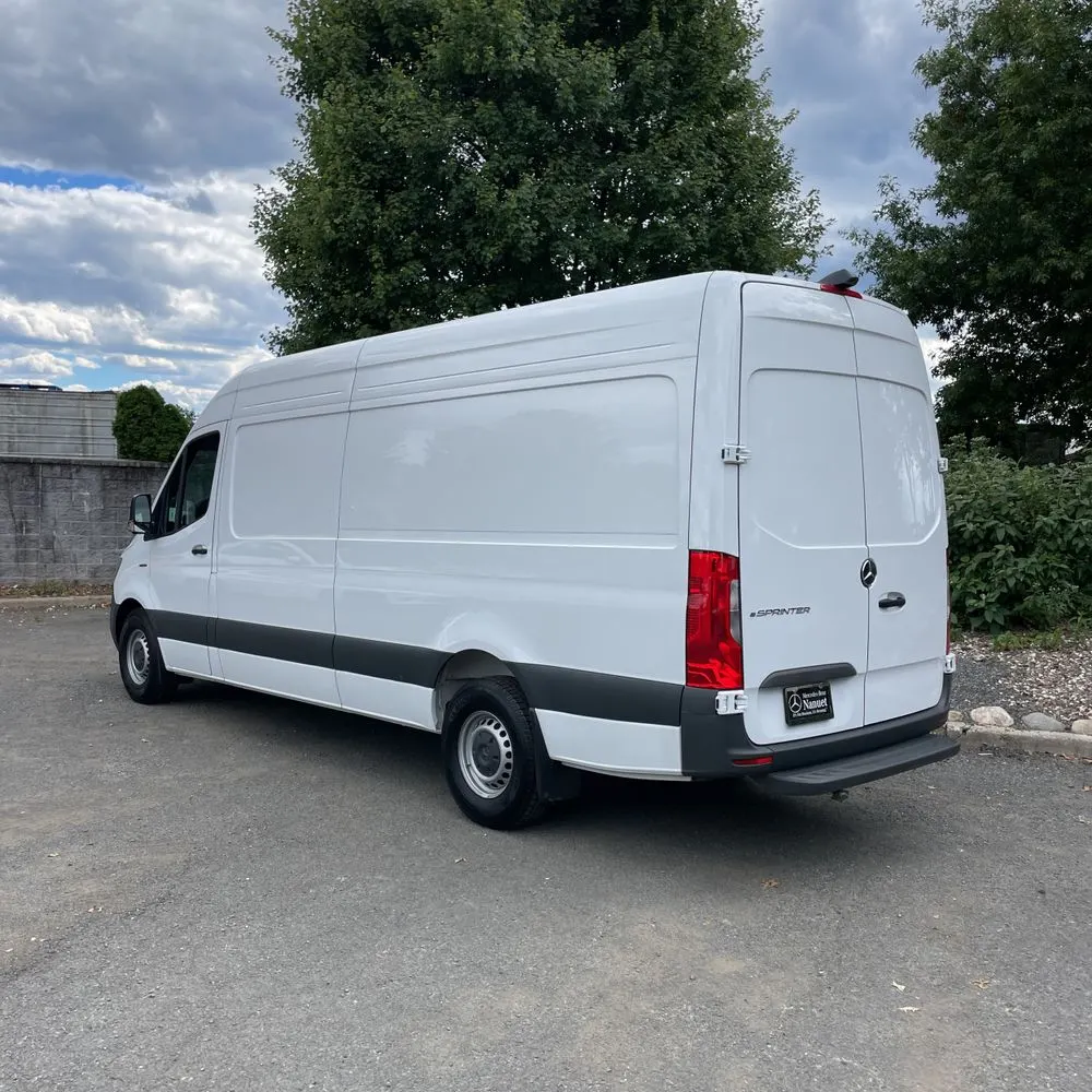 2024 Mercedes-Benz eSprinter 2500
