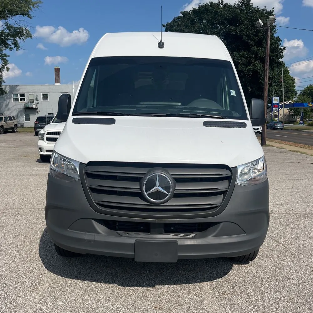 2024 Mercedes-Benz eSprinter 2500