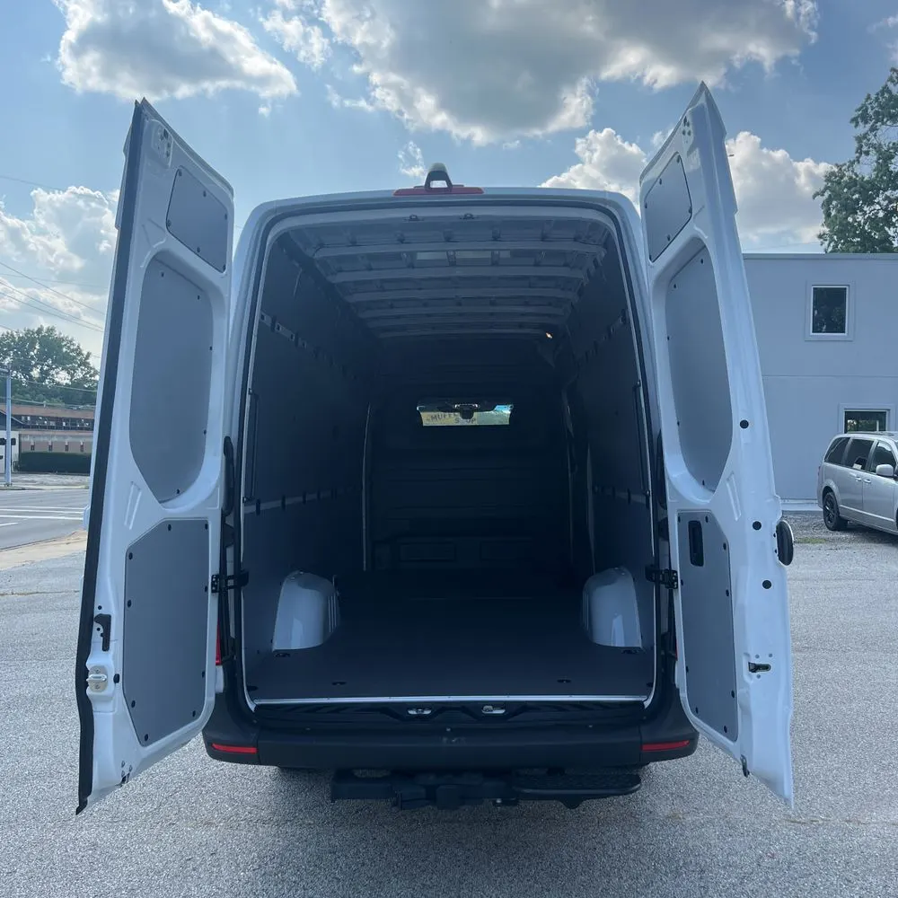2024 Mercedes-Benz eSprinter 2500
