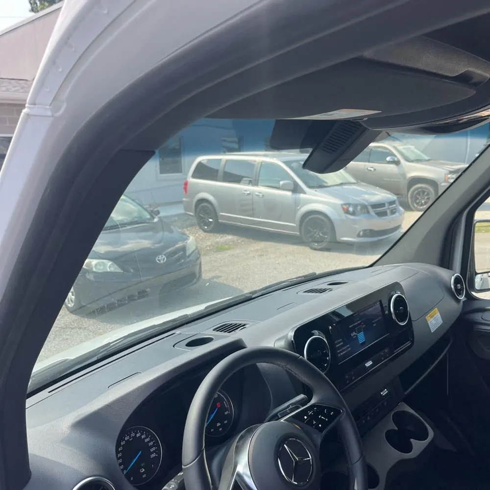 2024 Mercedes-Benz eSprinter 2500