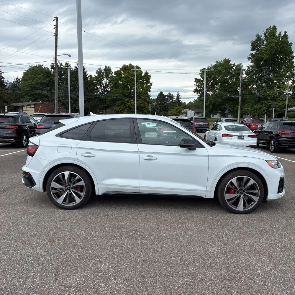 2024 Audi SQ5 Premium Plus