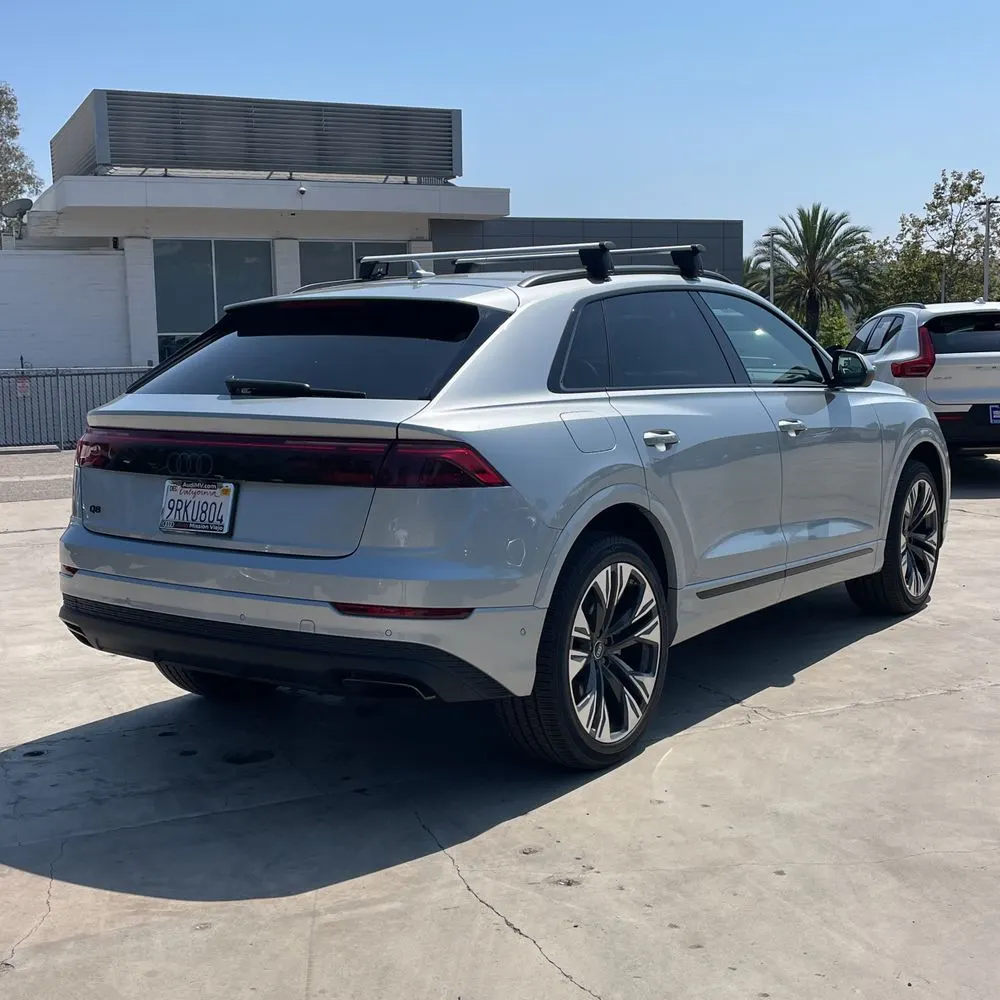 2025 Audi Q8 Premium 55