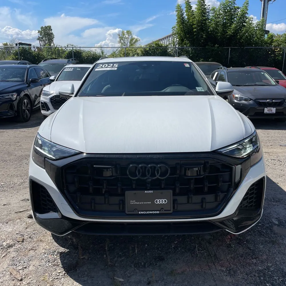 2025 Audi Q8 Premium 55