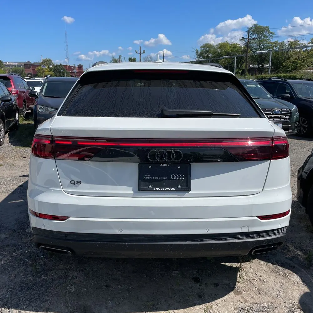 2025 Audi Q8 Premium 55