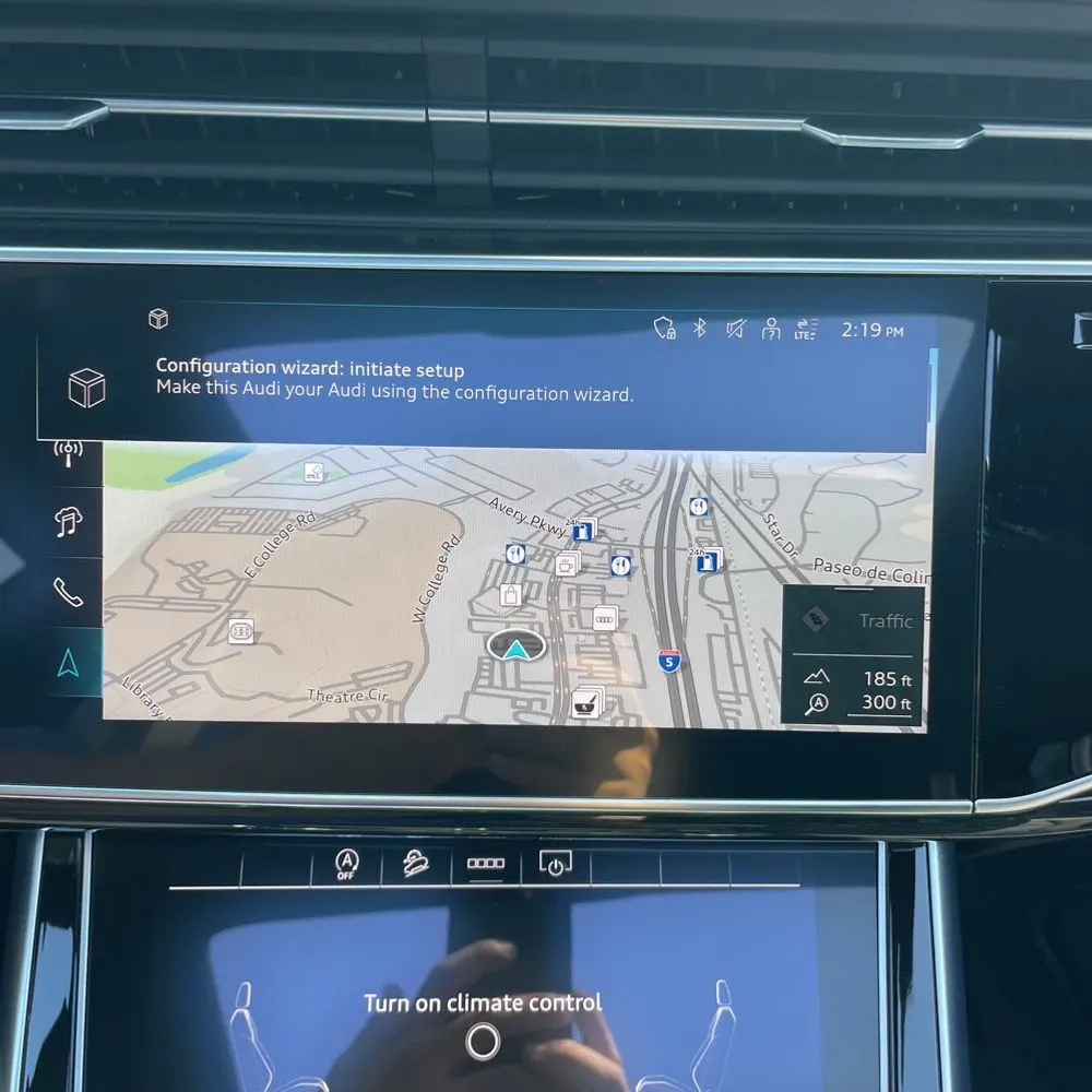 2025 Audi Q8 Premium 55
