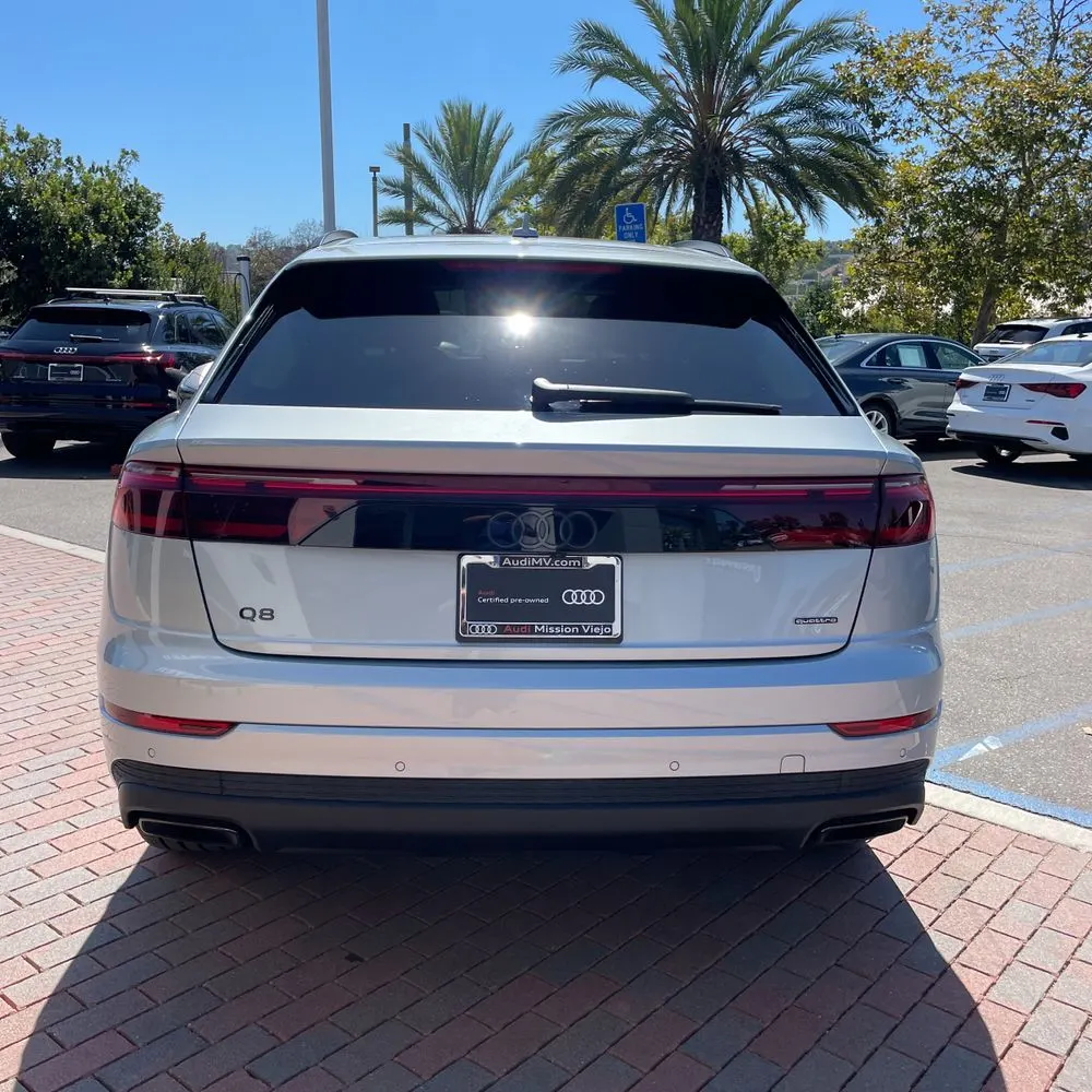 2025 Audi Q8 Premium 55