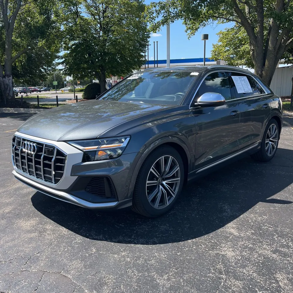 2022 Audi SQ8 Premium Plus