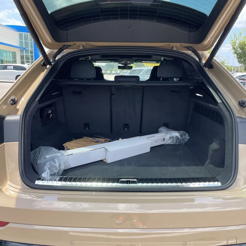 2025 Audi SQ8 Base