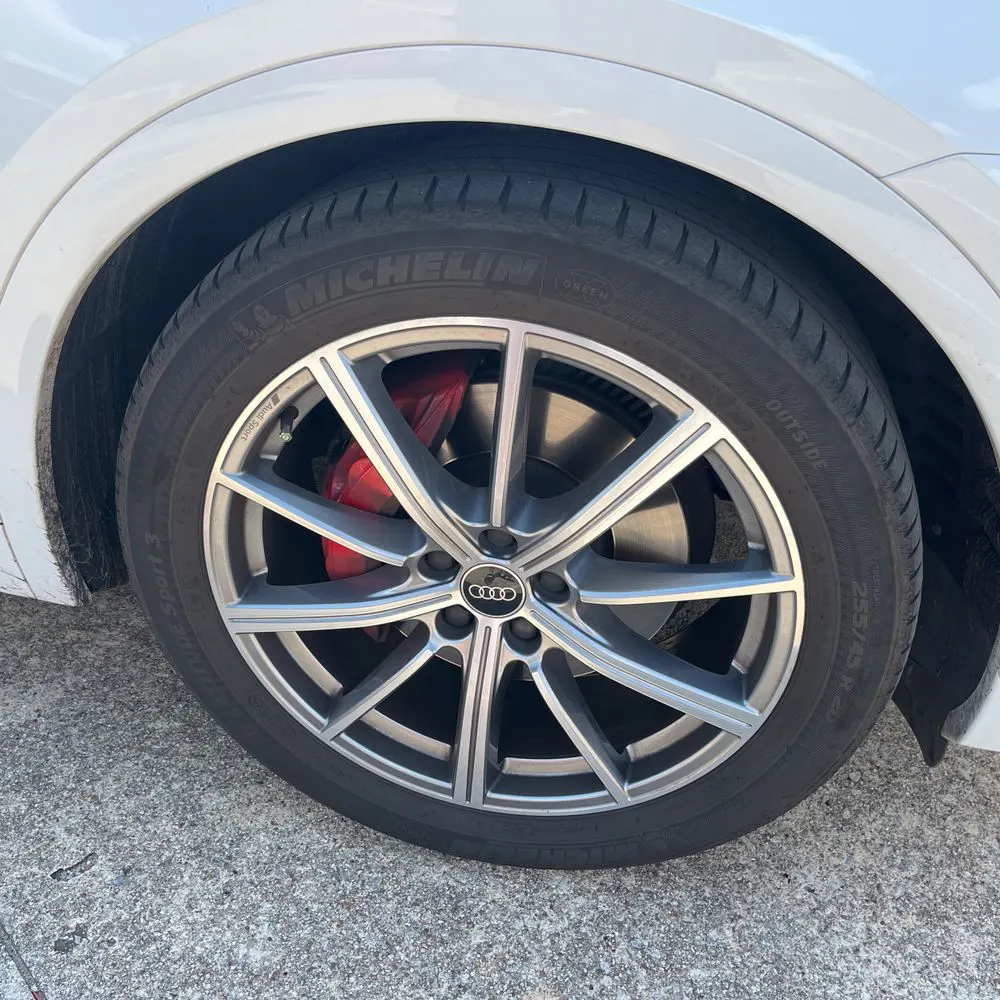 2024 Audi SQ5 Prestige