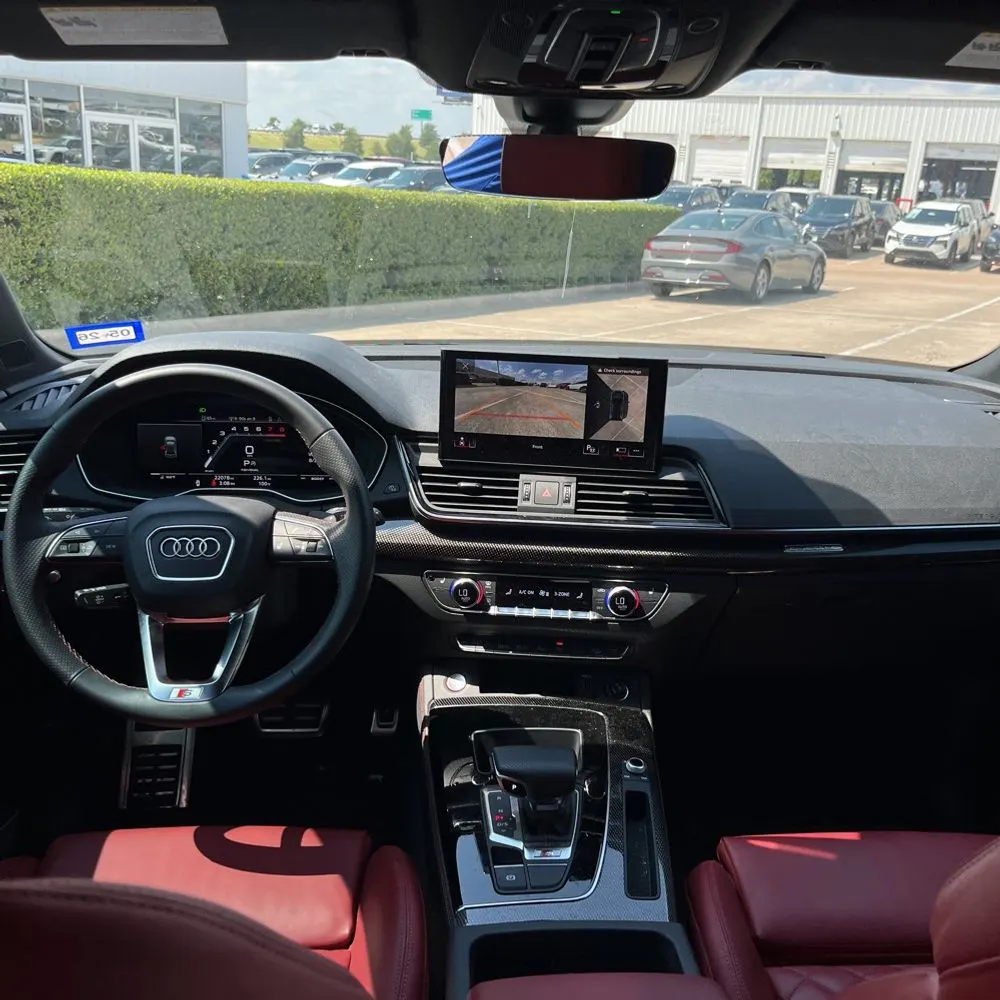 2024 Audi SQ5 Prestige