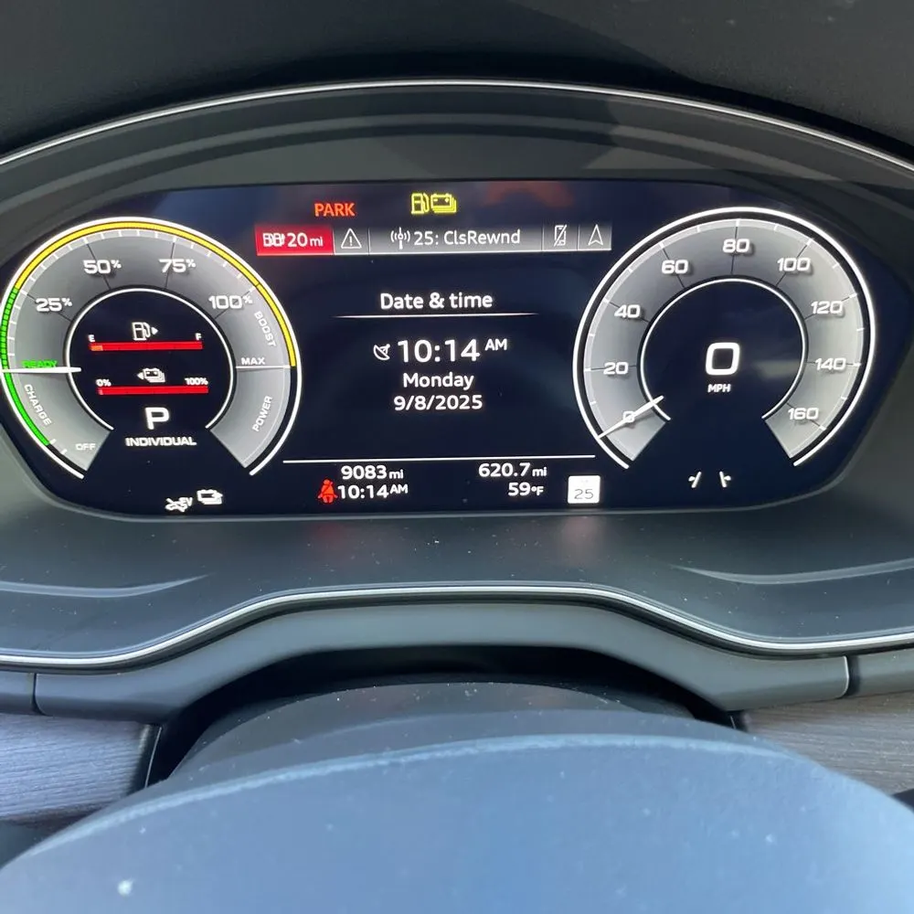 2025 Audi Q5 S-Line Prem+ 55 PHEV