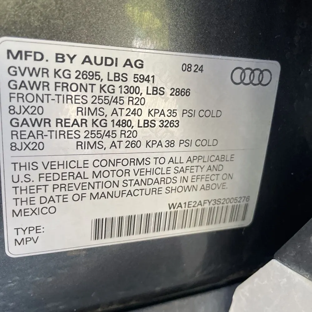 2025 Audi Q5 S-Line Prem+ 55 PHEV