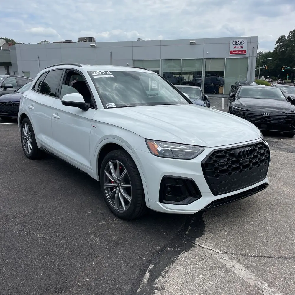 2024 Audi Q5 S-Line Prem+ 55 PHEV